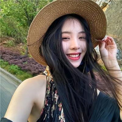 女孩的灵缇犬